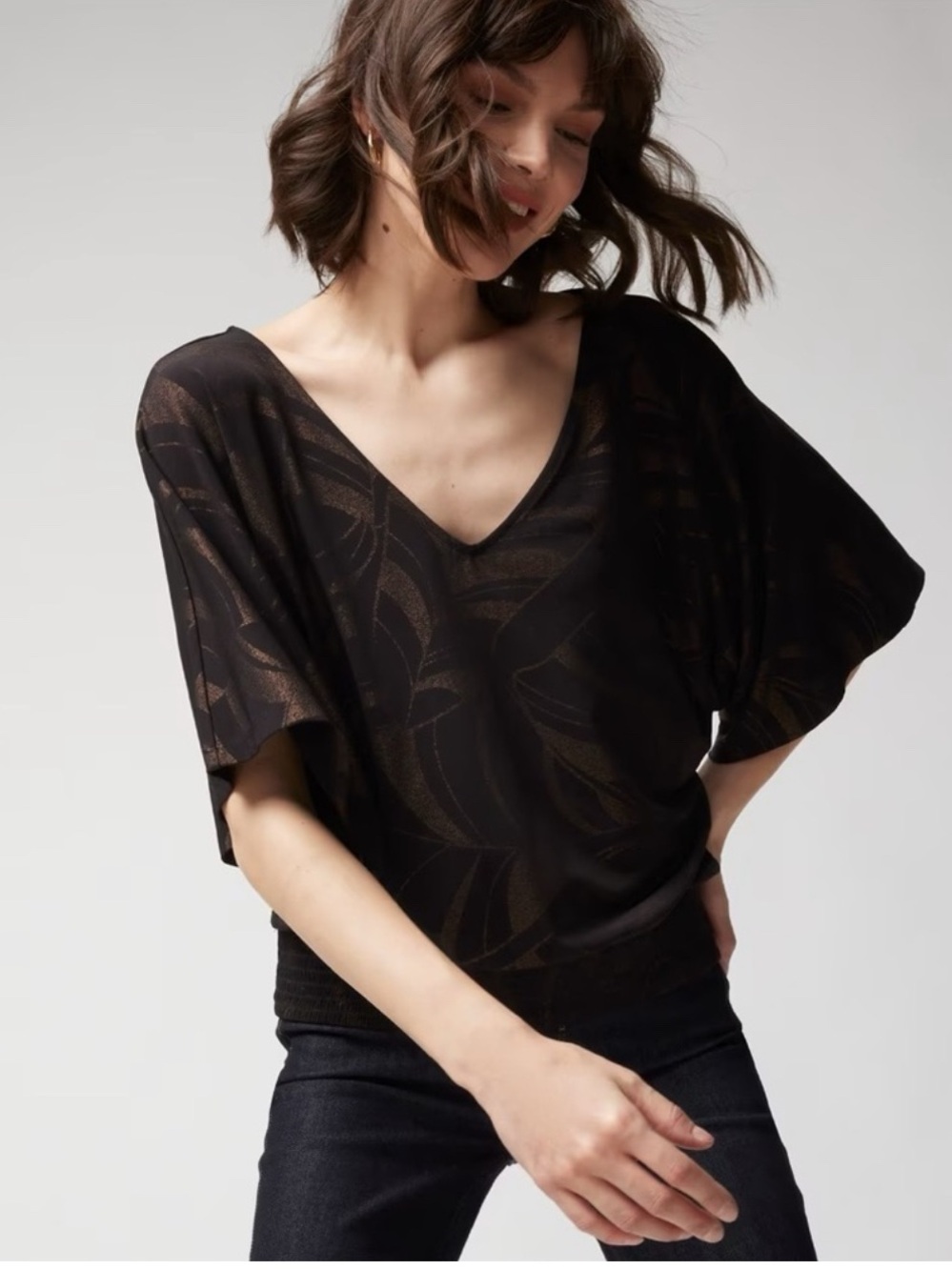 White House Black Market Women’s V-Neck Flutter Sleeve Top in Black